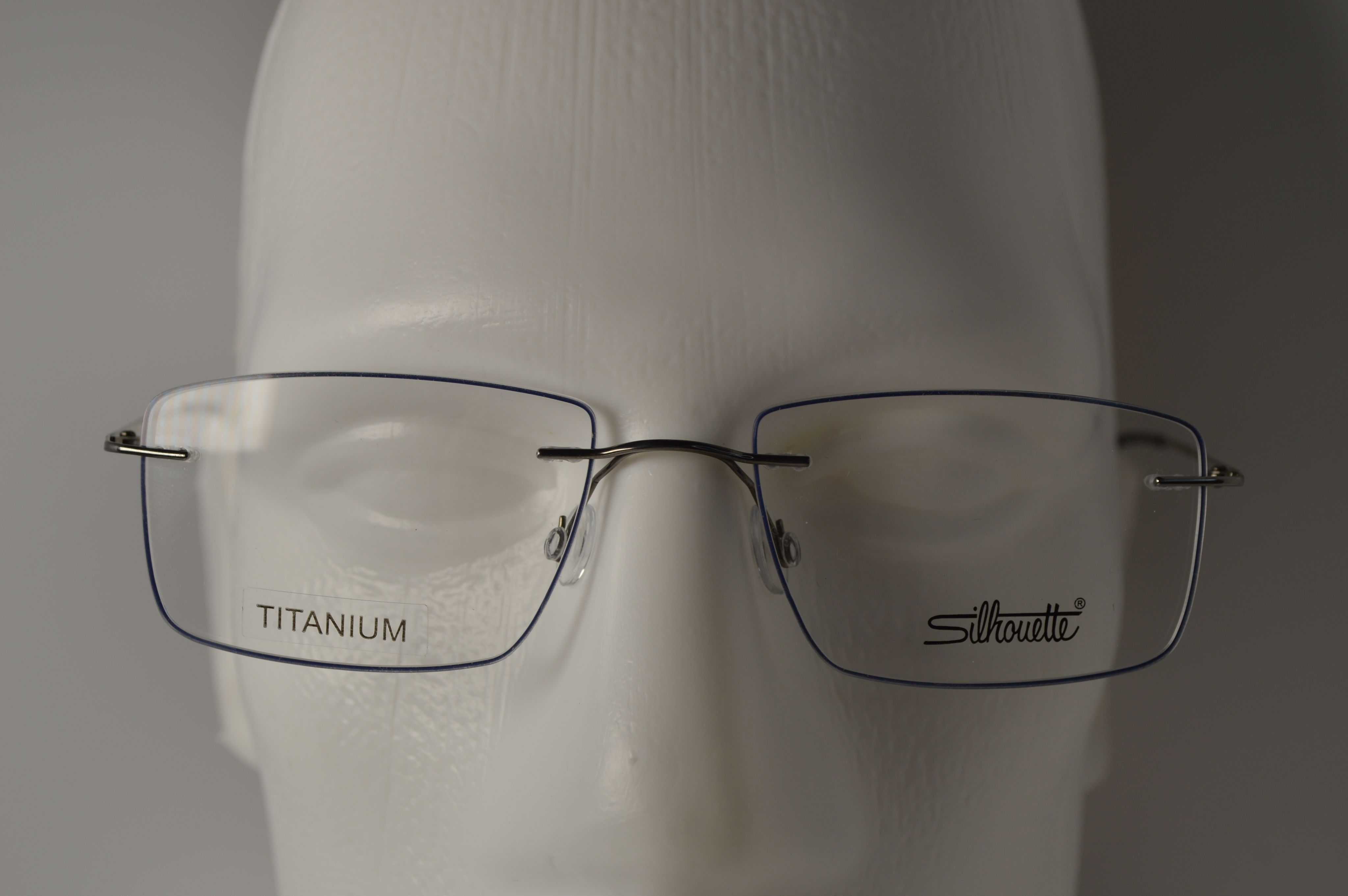 Оправа титан, классическая, унисекс, Silhouette LS-06 C13, стильная модель с синей леской по ободку, темно-серый глянцевый цвет оправы