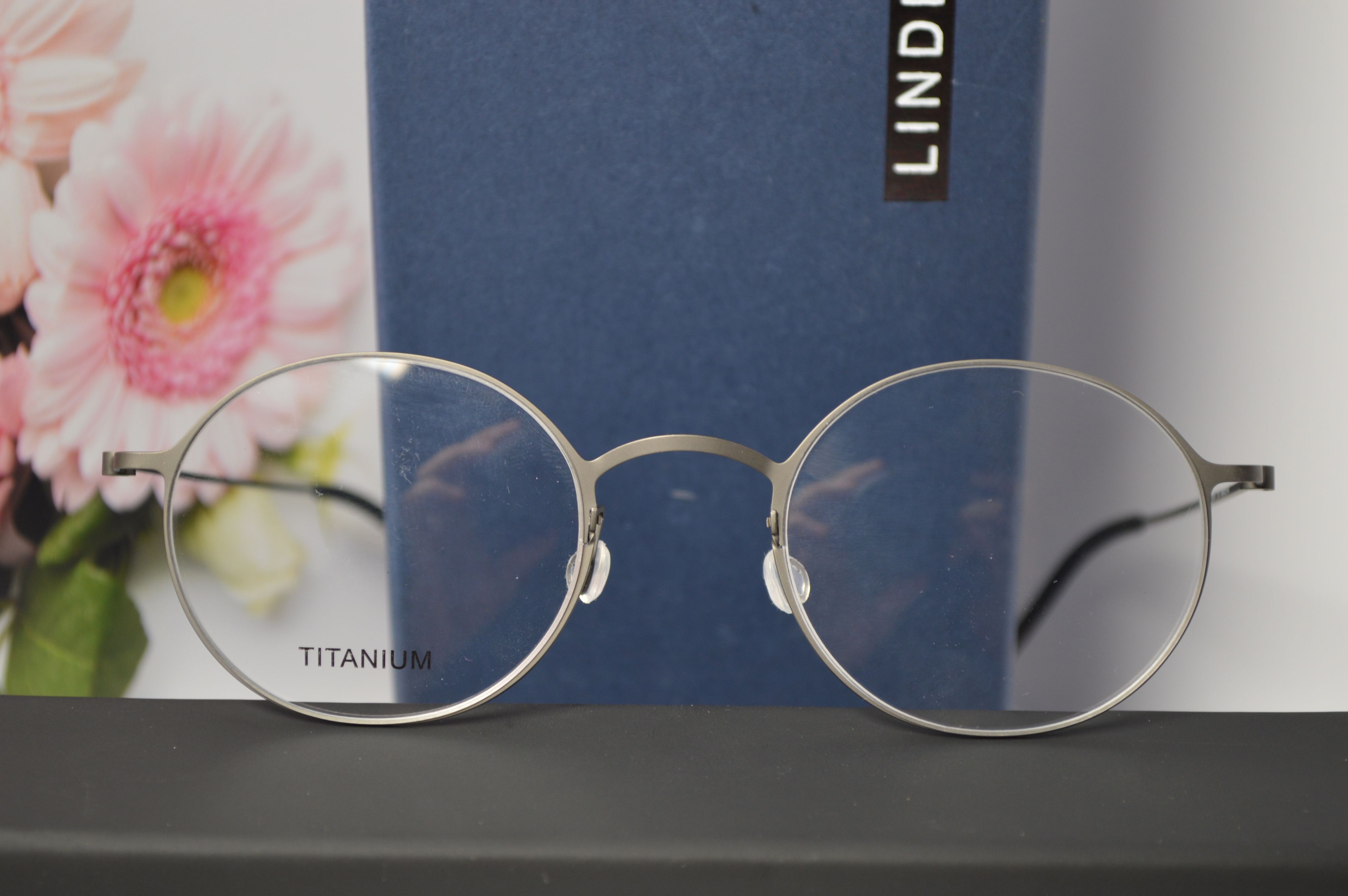 Оправа круглая, стильная, титановая. Lindberg 5504. Легкая. Унисекс.
