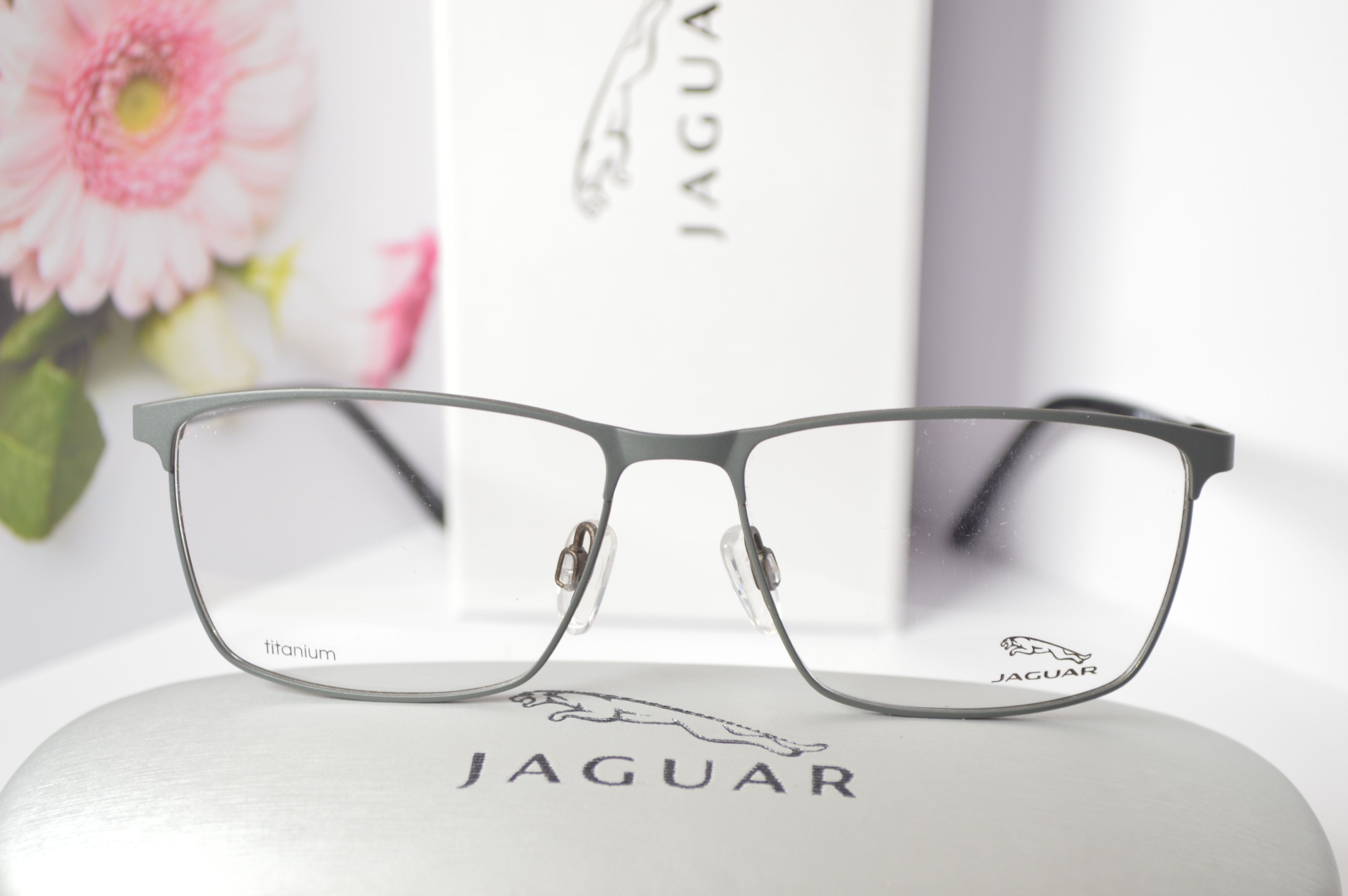 Оправа стильная мужская, титан, Jaguar 33085-6000, темно-серый матовый.
