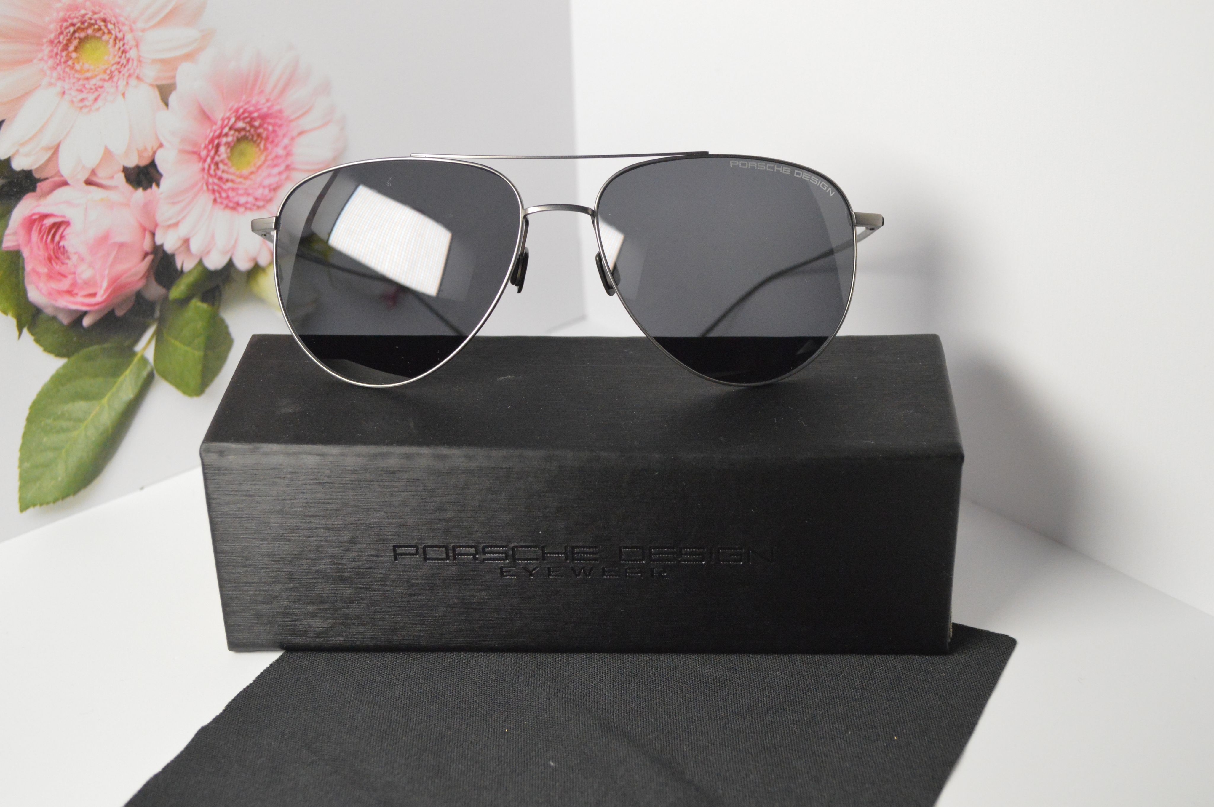 Солнцезащитные очки, авиатор, титан, Porsche Design P8939. Серая линза, графитовая оправа. Стильный дизайн