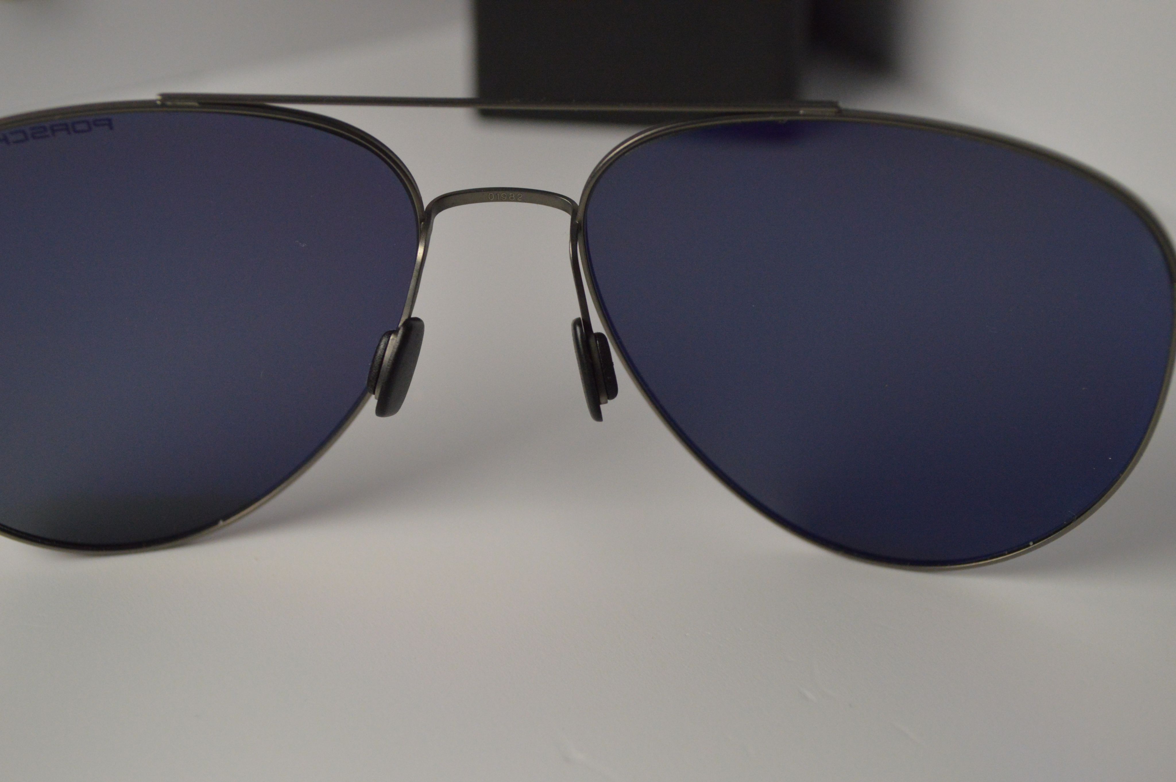 Солнцезащитные очки, авиатор, титан, Porsche Design P8939. Серая линза, графитовая оправа. Стильный дизайн
