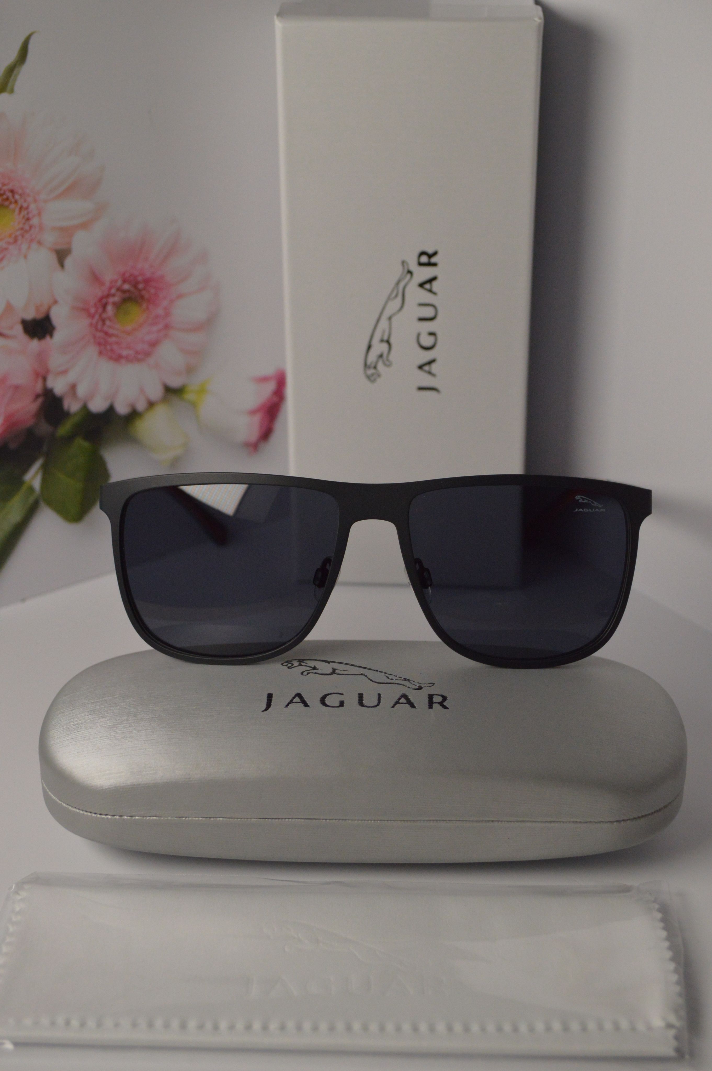 Солнцезащитные очки JAGUAR 37457-6000. Стильная модель