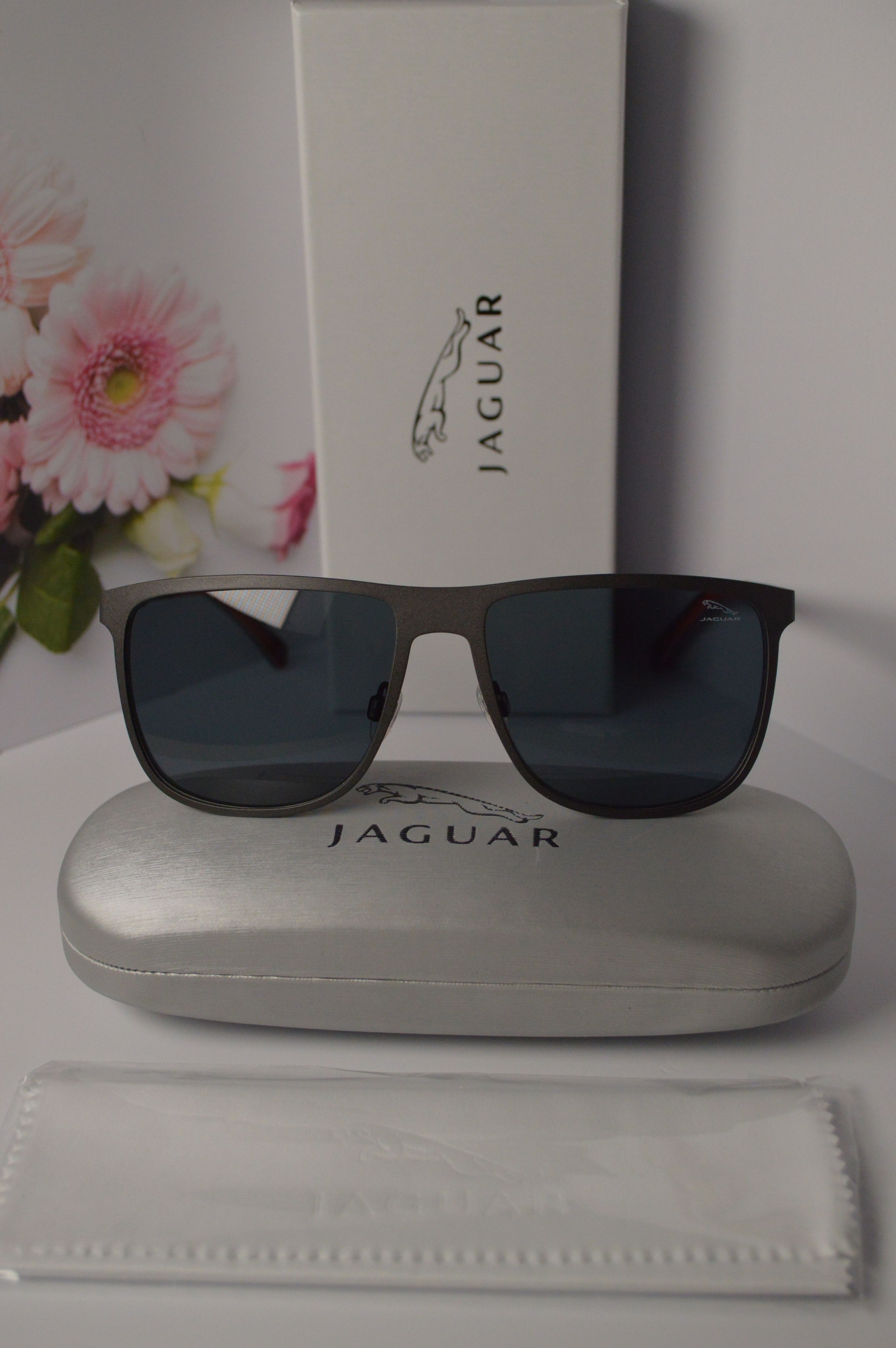 Солнцезащитные очки JAGUAR 37457-6000. Стильная модель