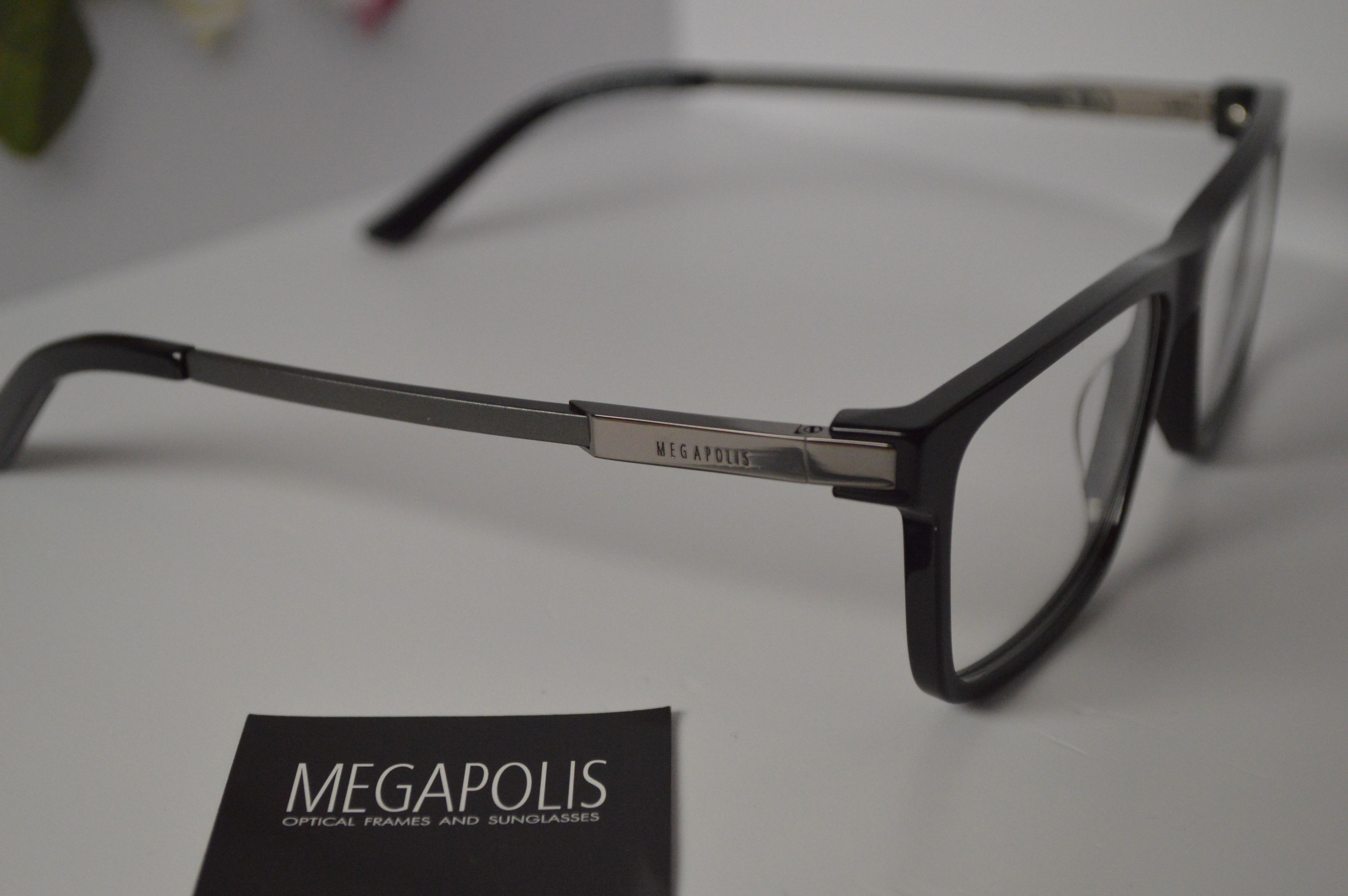 Оправа классическая, прямоугольная, унисекс Megapolis 107 Black. Черный ободок, дужки графитовые