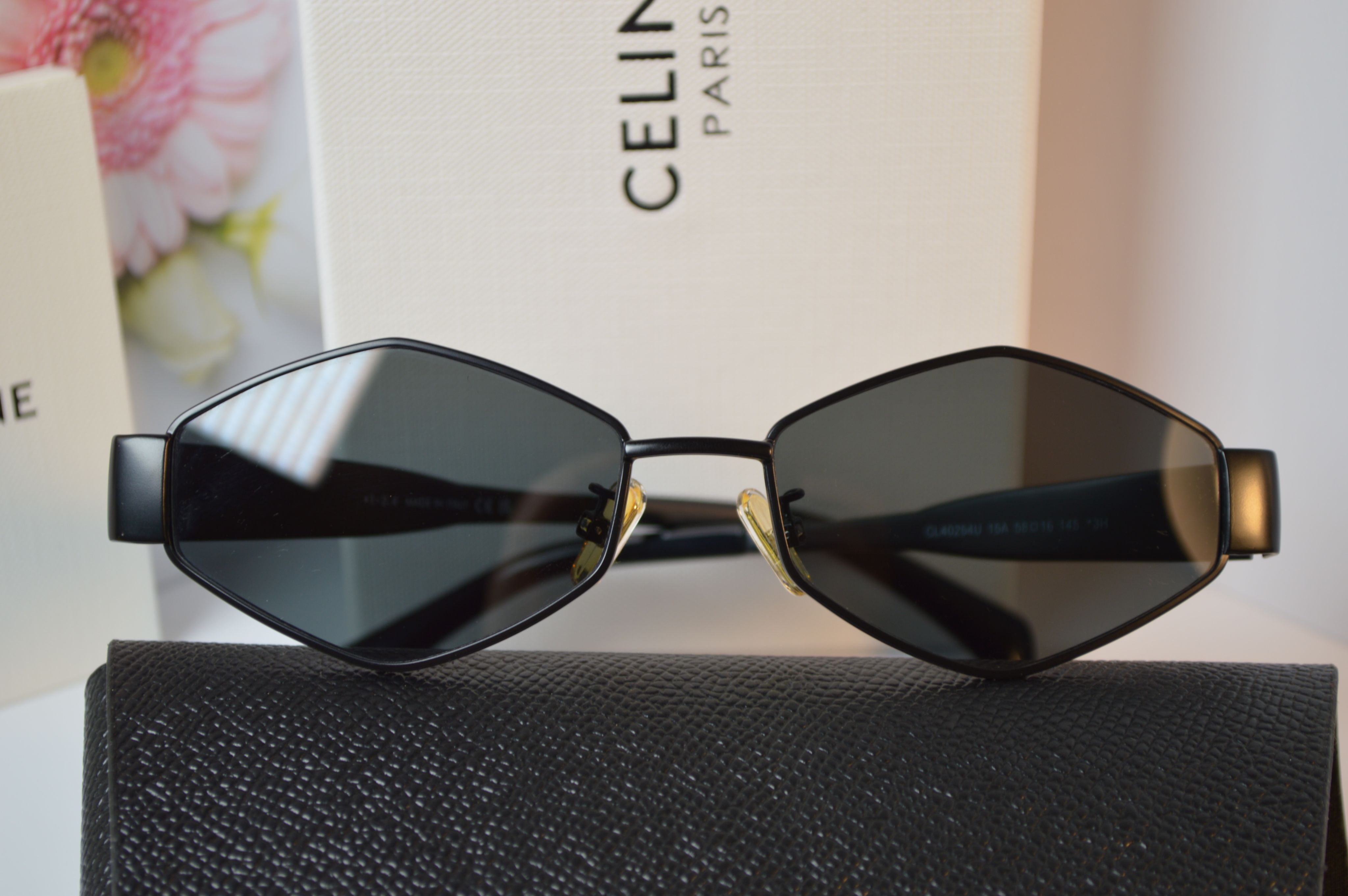 Солнцезащитные очки, женские Celine 40254U. Стиль и мода вне времени!