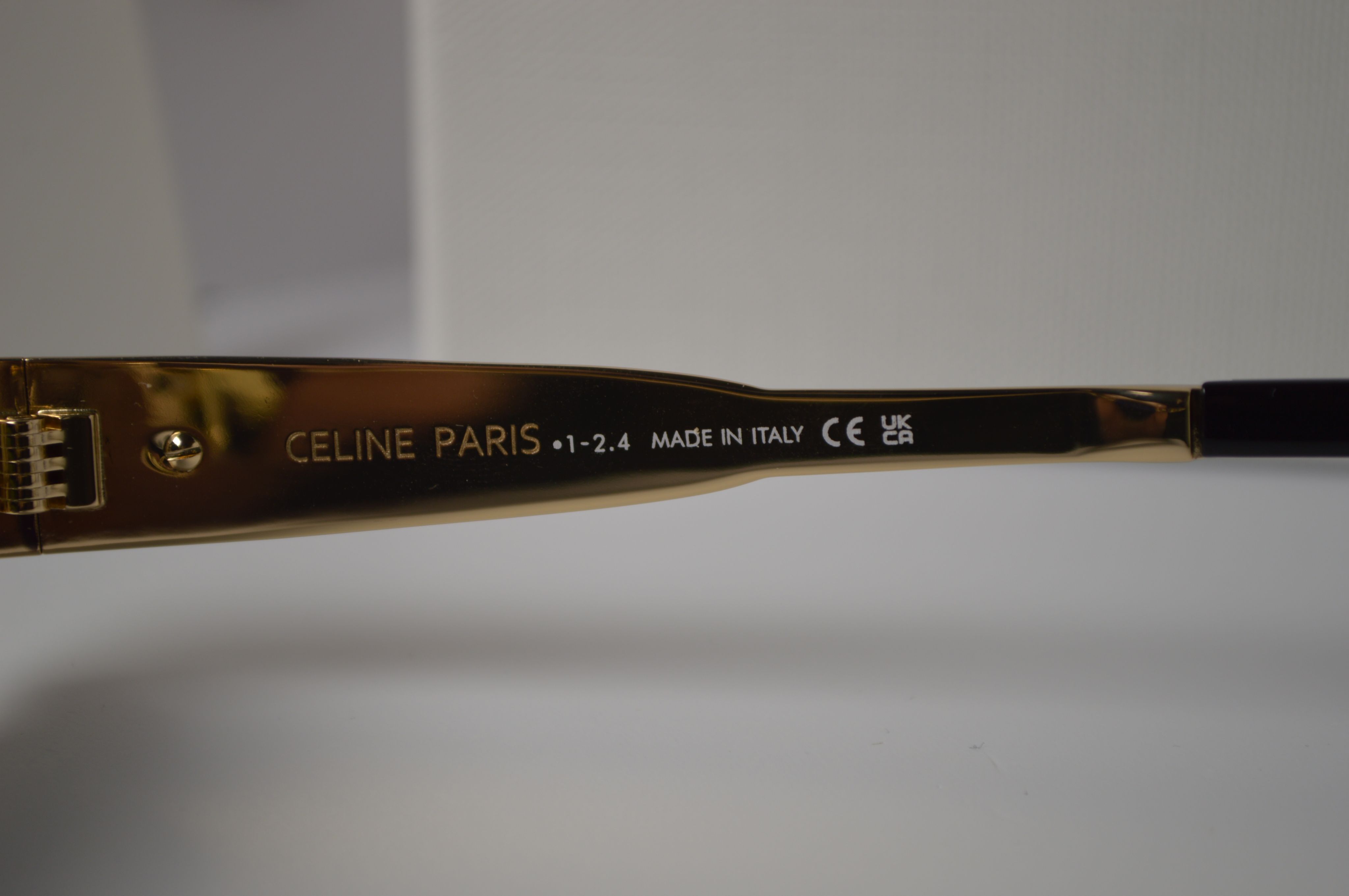 Солнцезащитные очки, женские Celine 40254U. Стиль и мода вне времени!