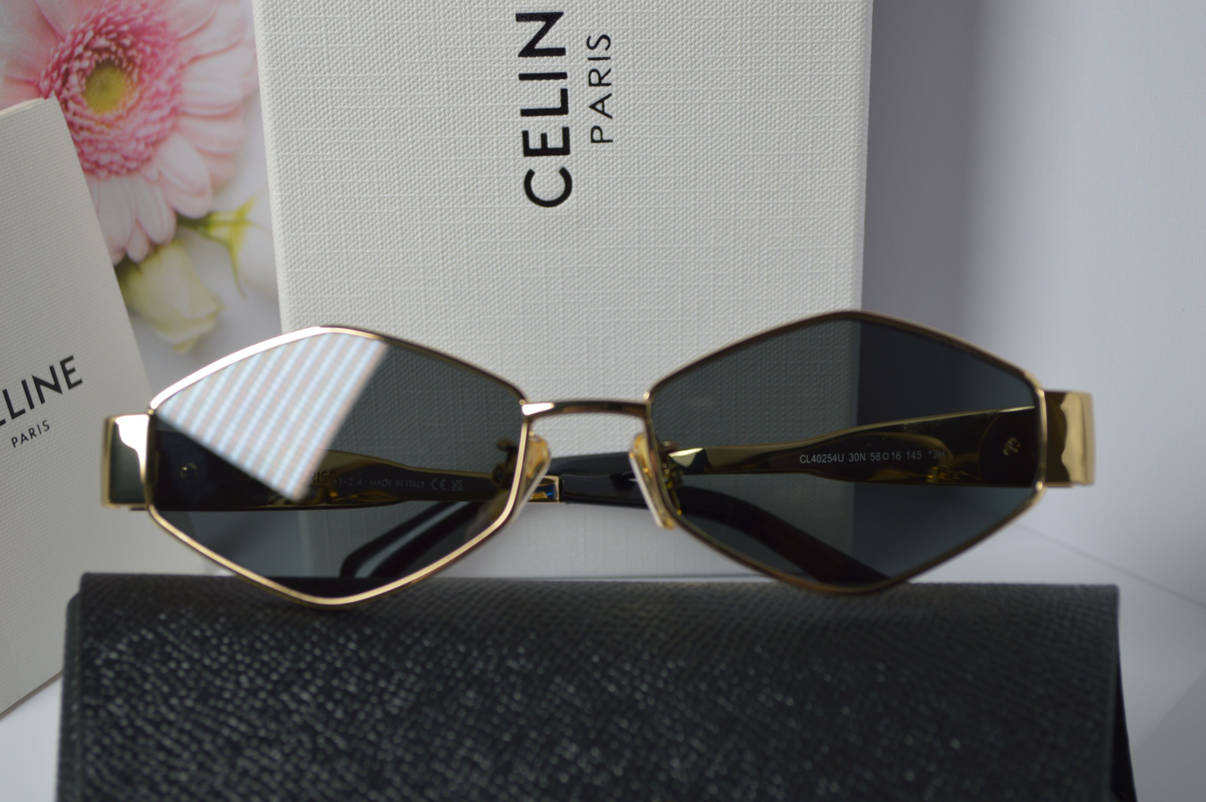Солнцезащитные очки, женские Celine 40254U. Стиль и мода вне времени!