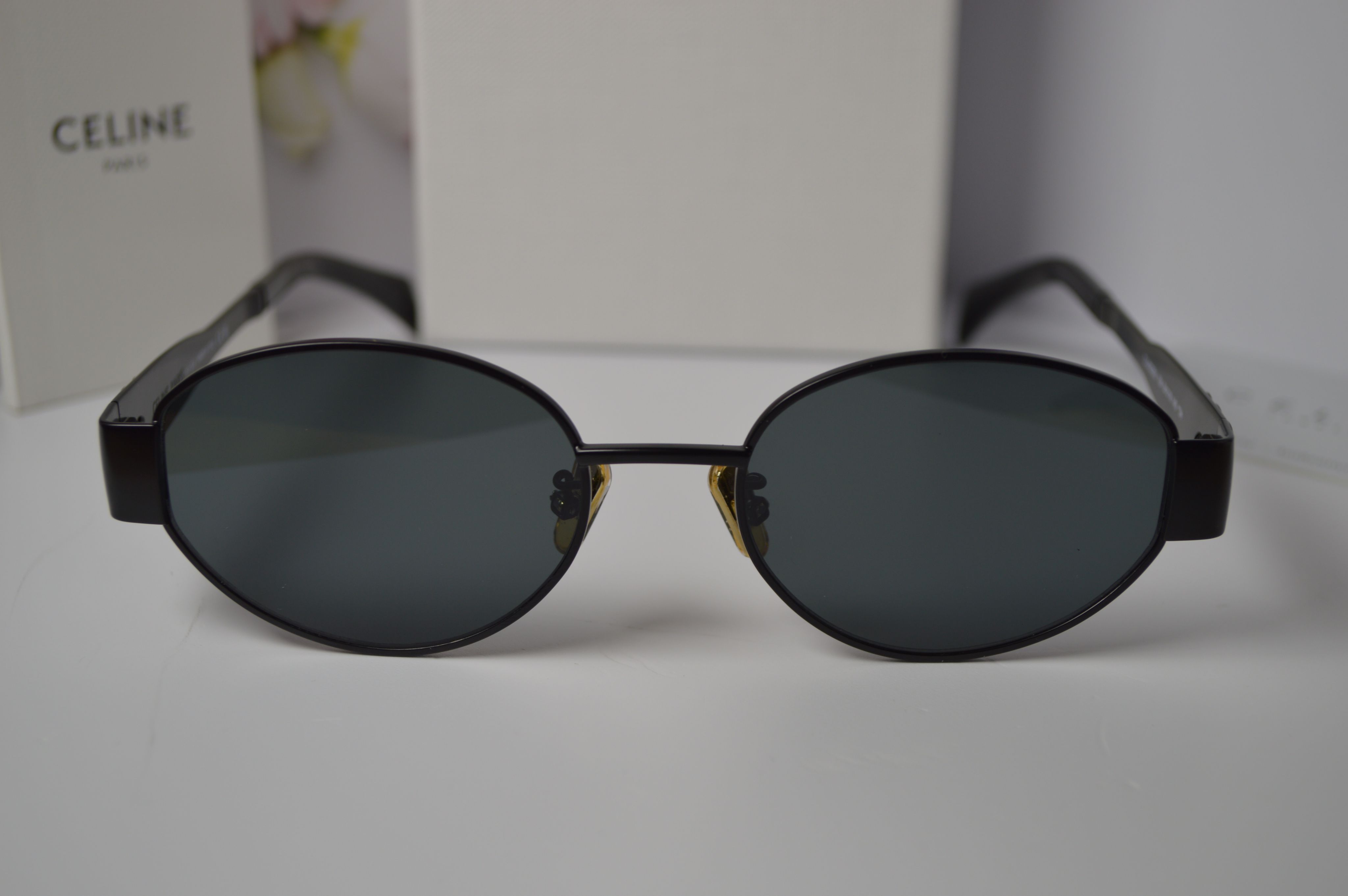 Солнцезащитные очки, женские Celine 40235U. Стиль и мода для каждой!