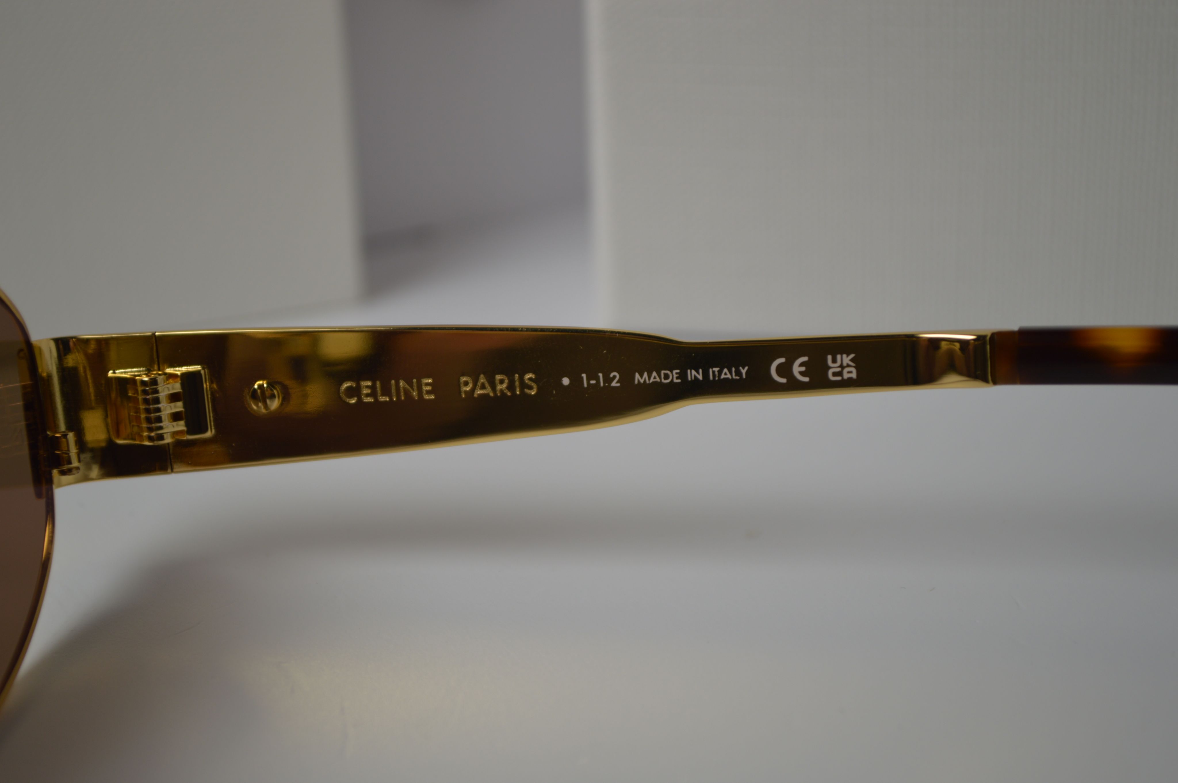 Солнцезащитные очки, женские Celine 40235U. Стиль и мода для каждой!