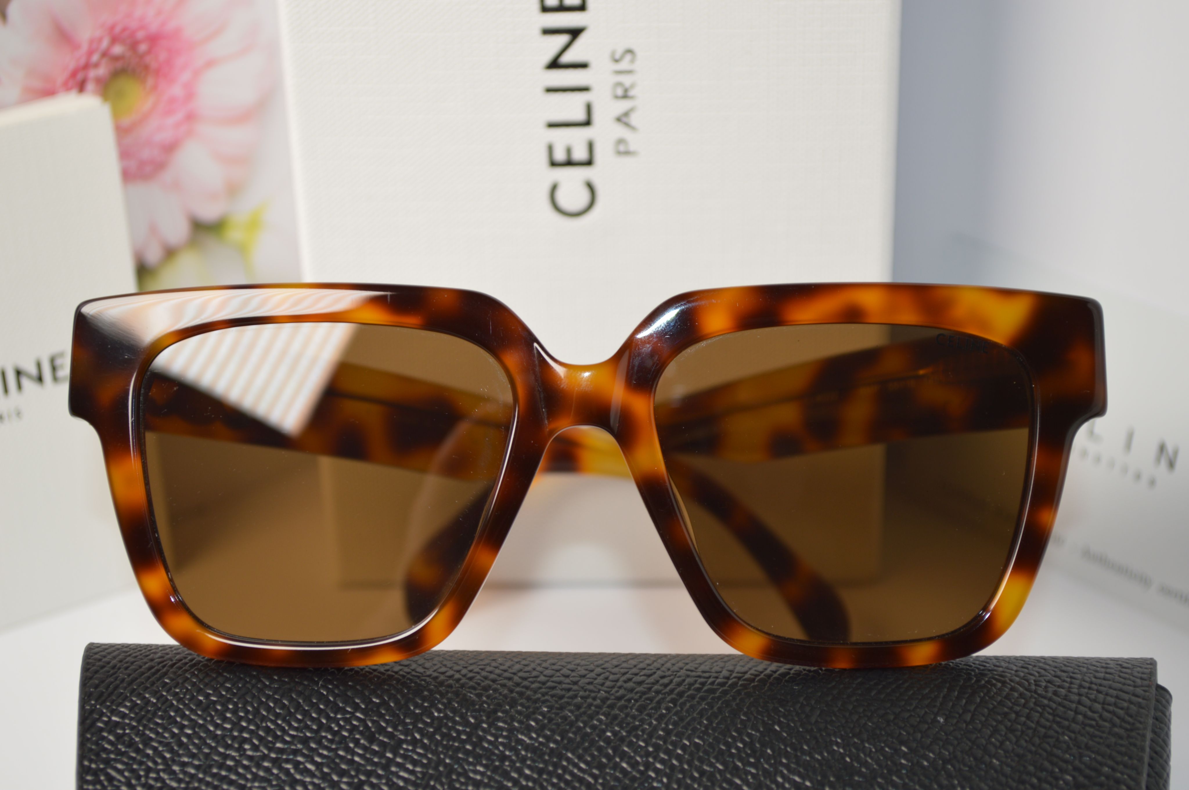 Солнцезащитные очки, женские Celine 40222. Роговая модель, леопардового цвета. Стиль вне времени