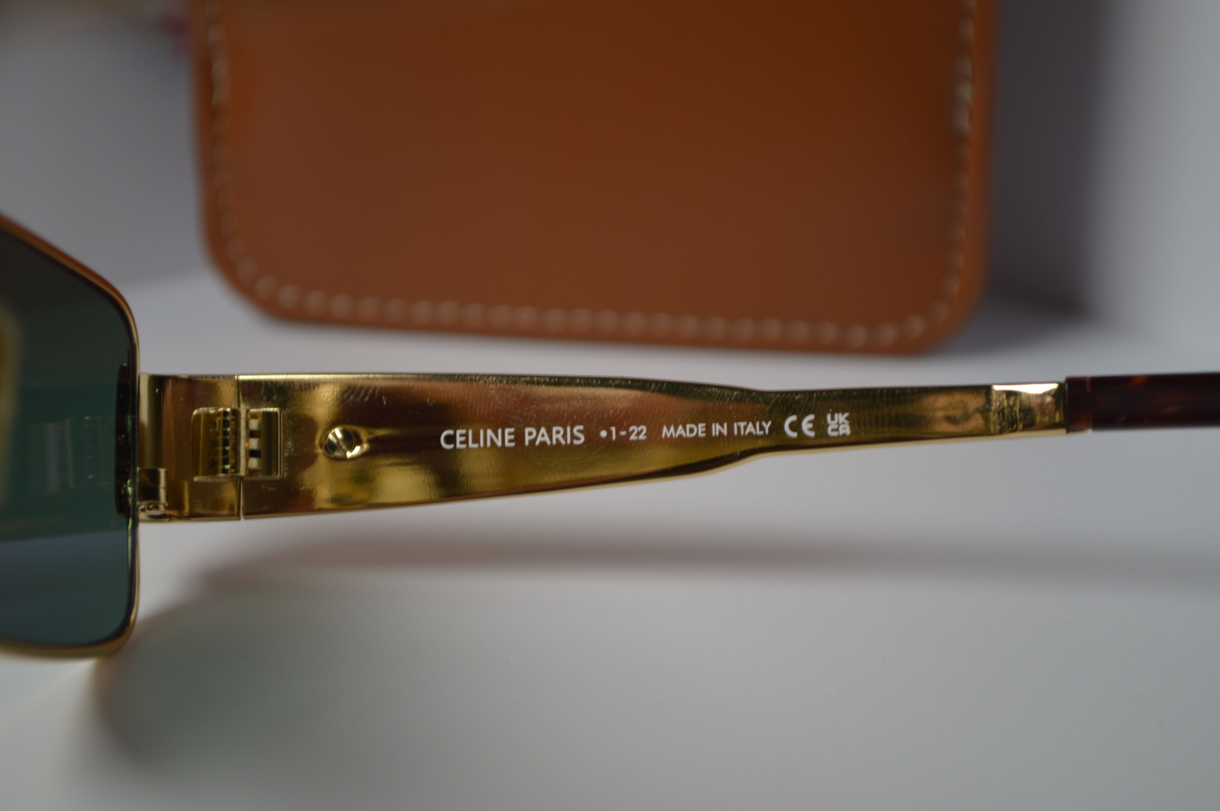 Солнцезащитные очки, унисекс, прямоугольная Celine 40256U. Стильная модель для него и для нее!