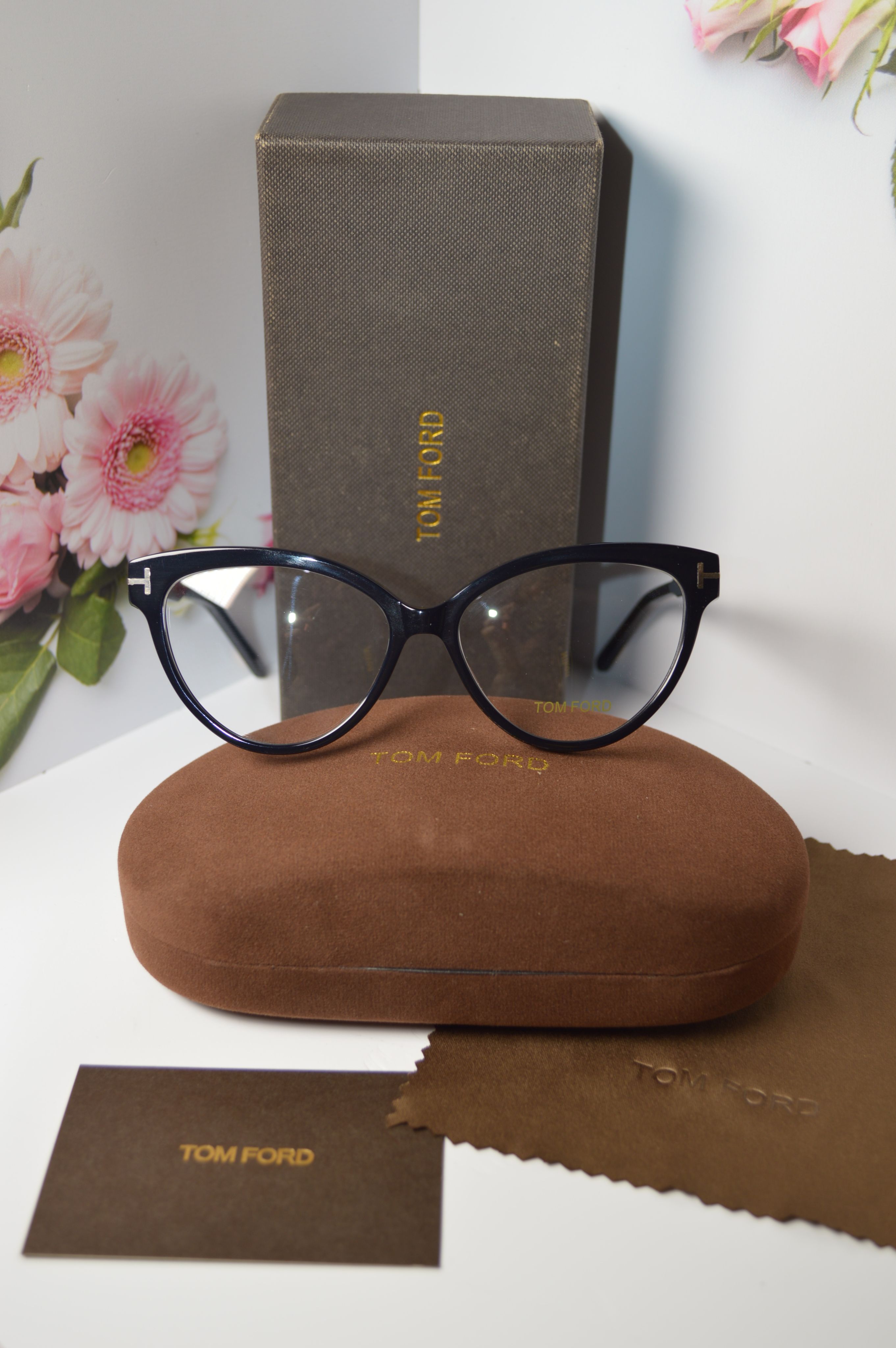 Оправа женская, стильная TOM FORD TF5763-B.