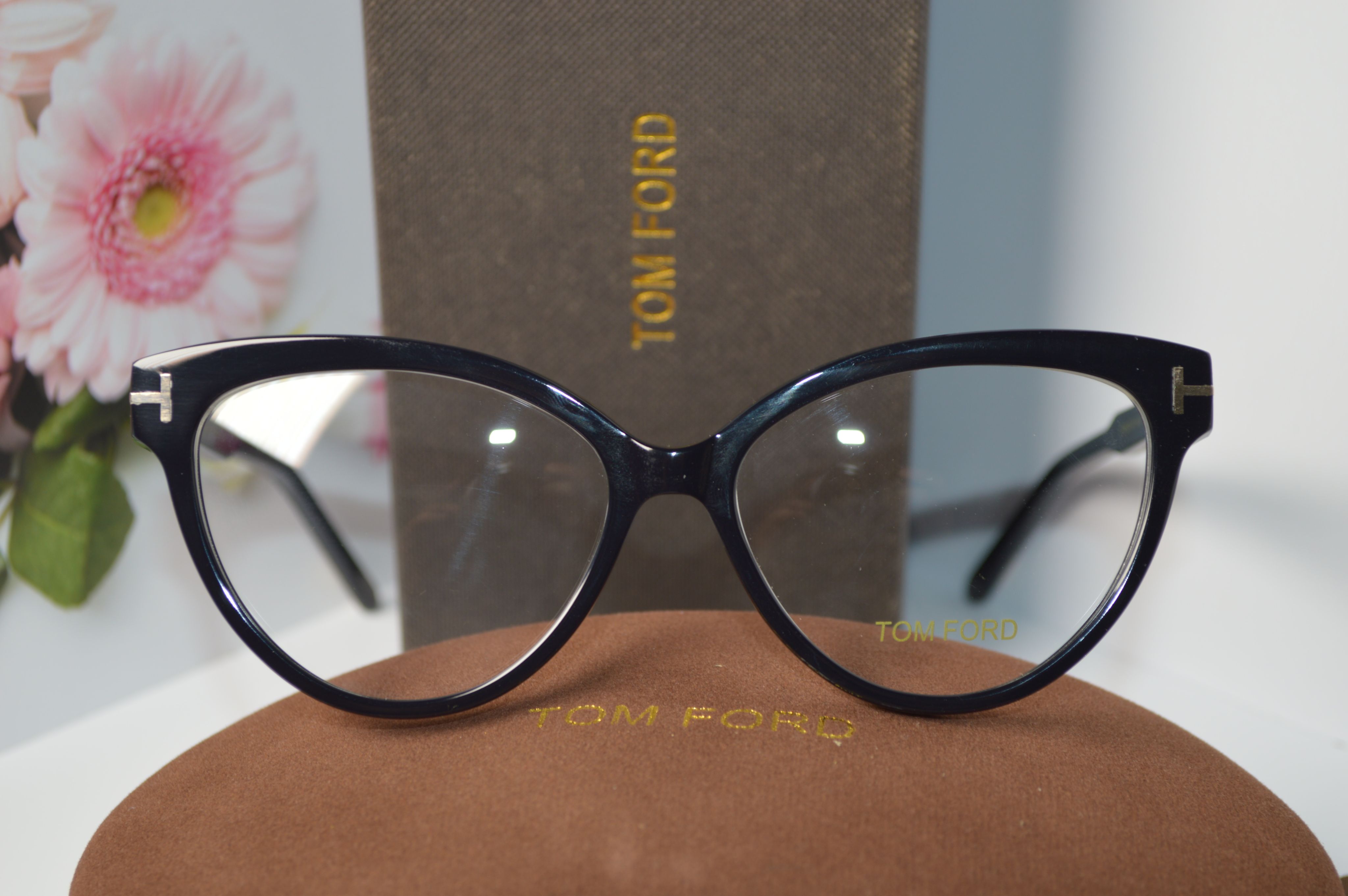 Оправа женская, стильная TOM FORD TF5763-B.