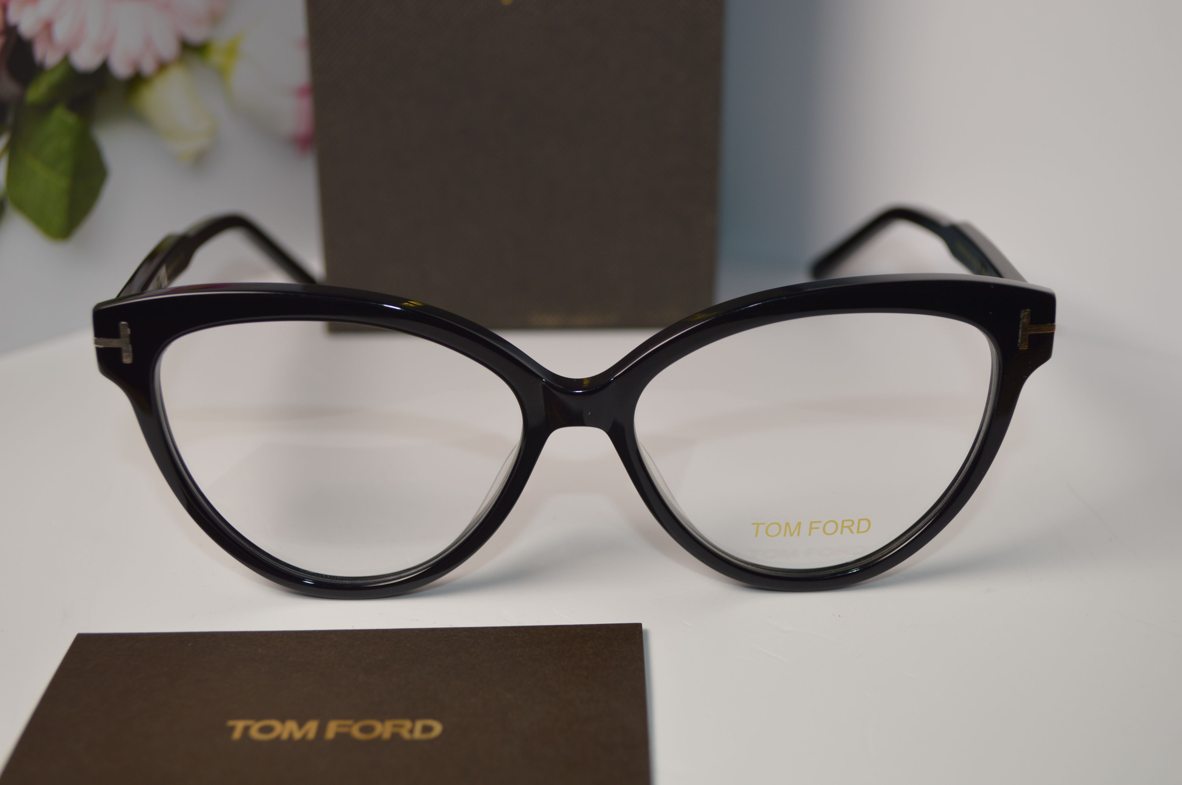 Оправа женская, стильная TOM FORD TF5763-B.