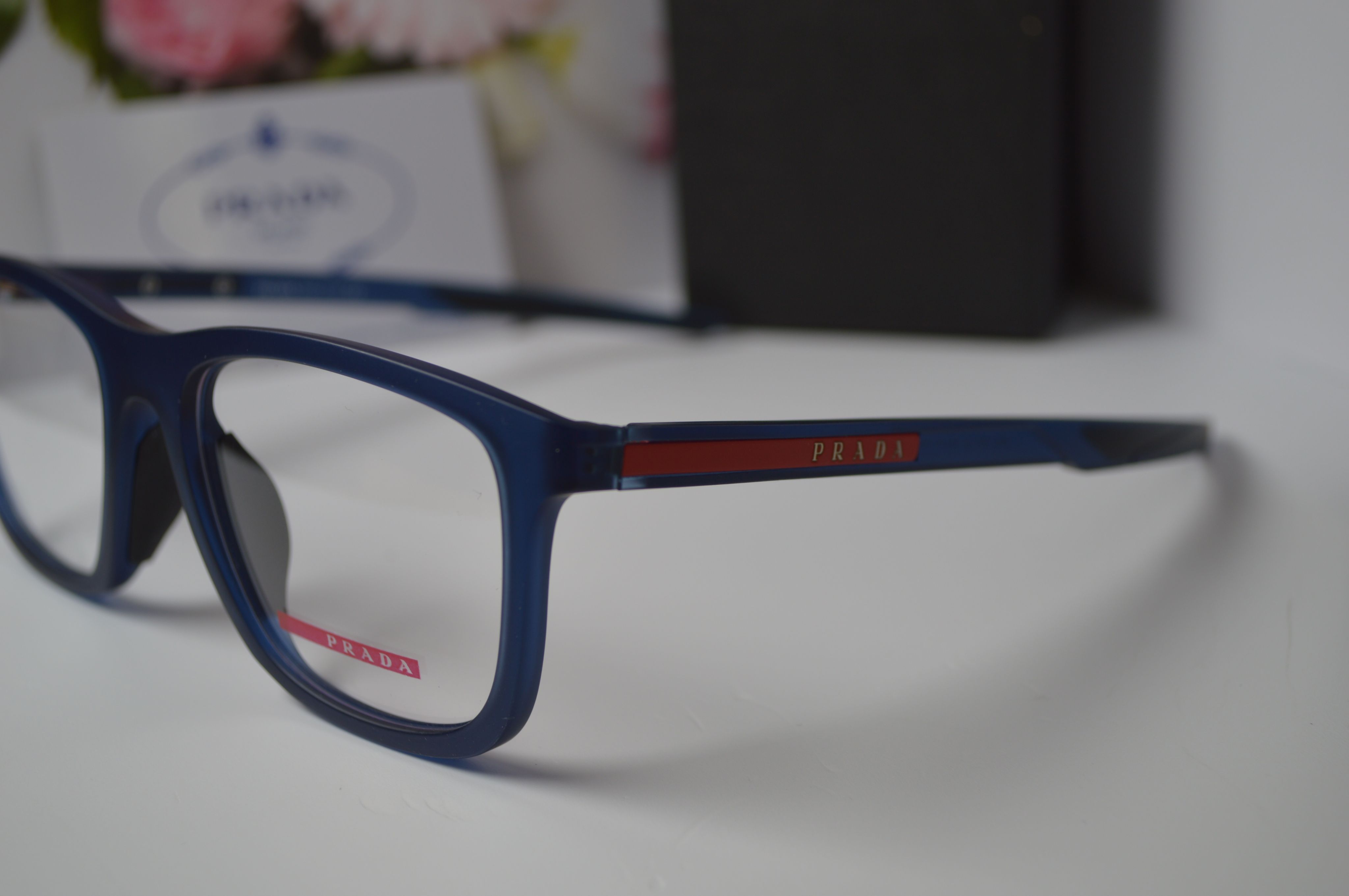 Оправа спортивная, мужская, классический стиль от Prada SPS 10 W. Стиль только для него!
