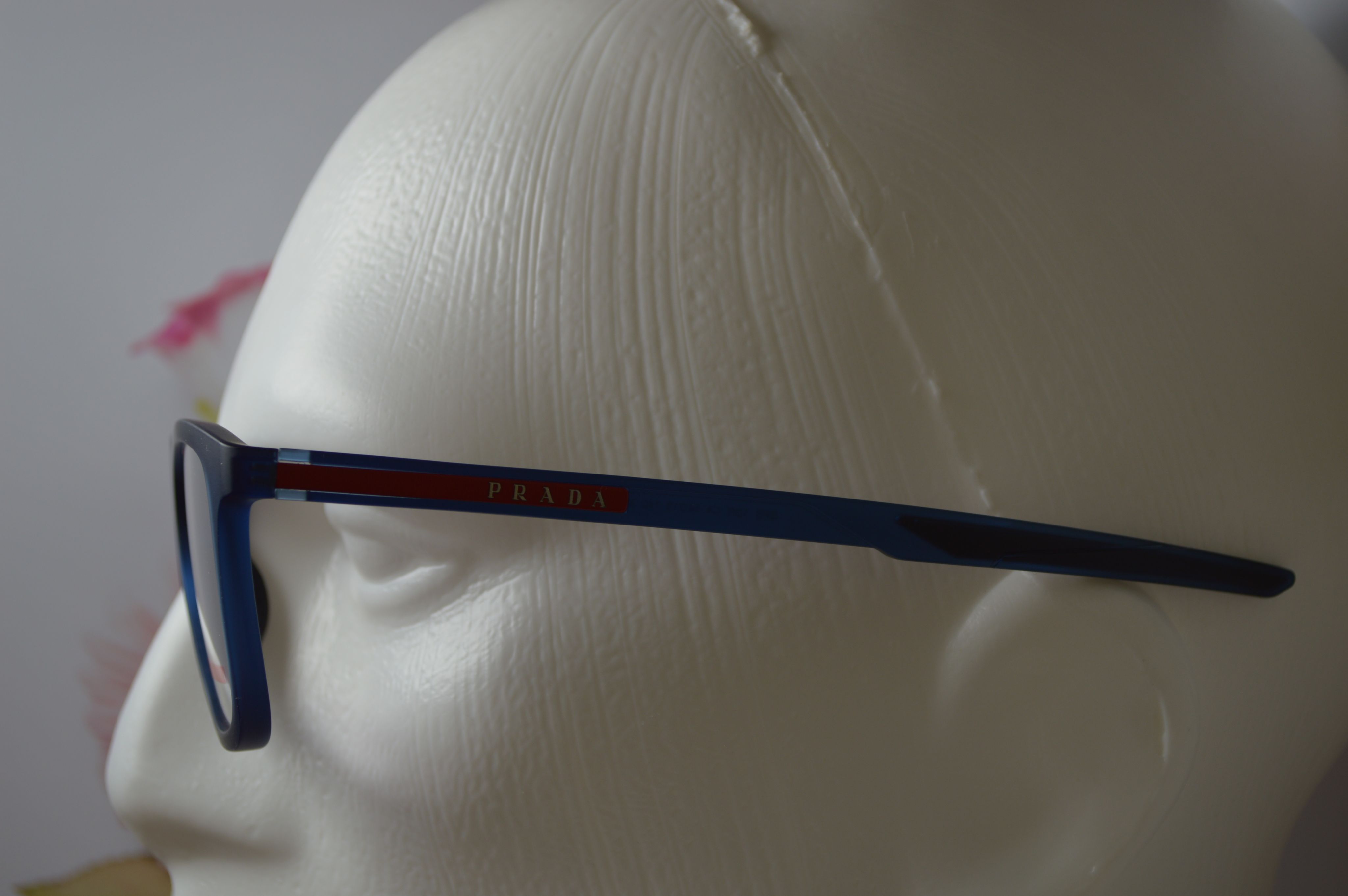 Оправа спортивная, мужская, классический стиль от Prada SPS 10 W. Стиль только для него!