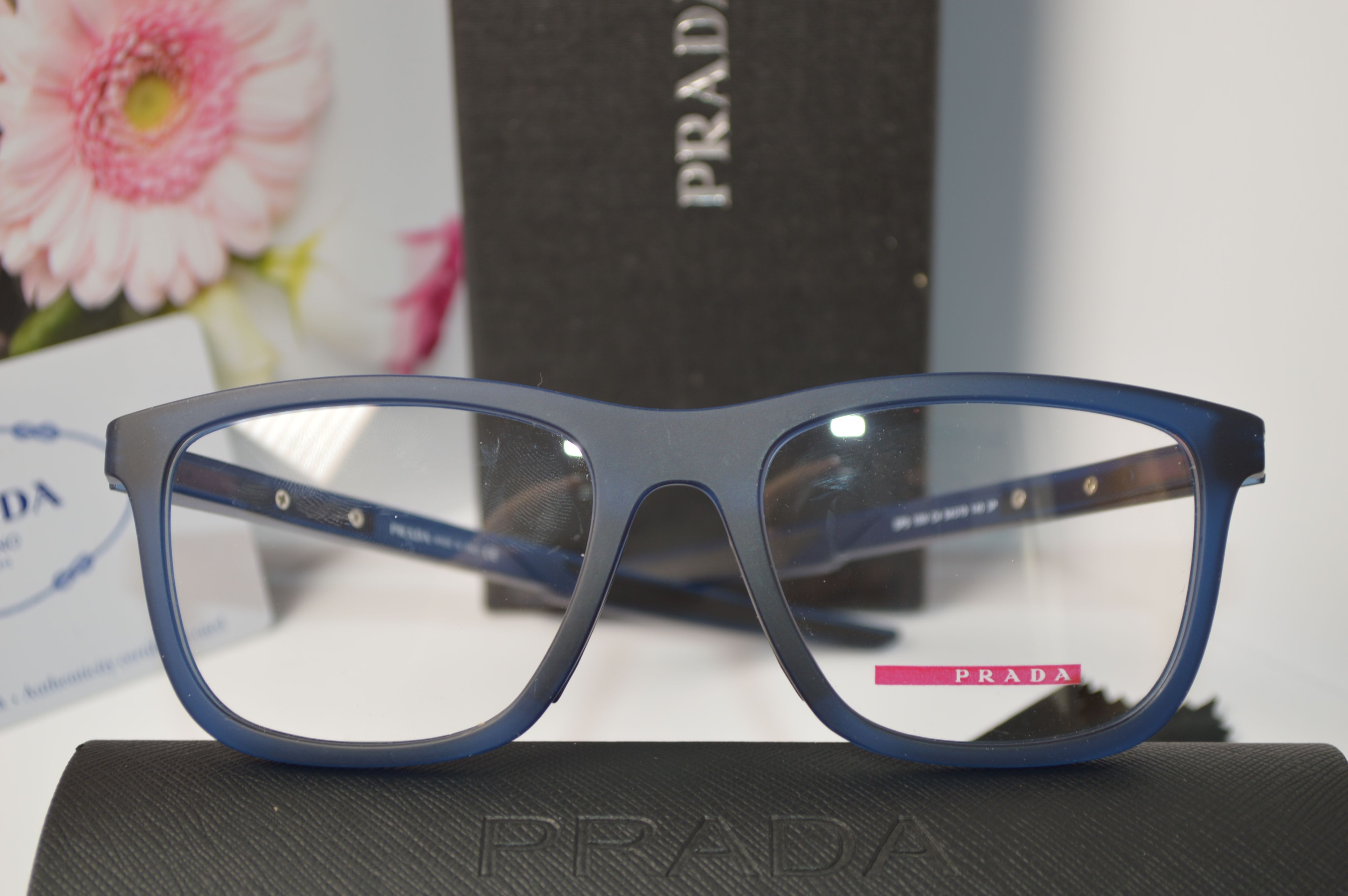 Оправа спортивная, мужская, классический стиль от Prada SPS 10 W. Стиль только для него!