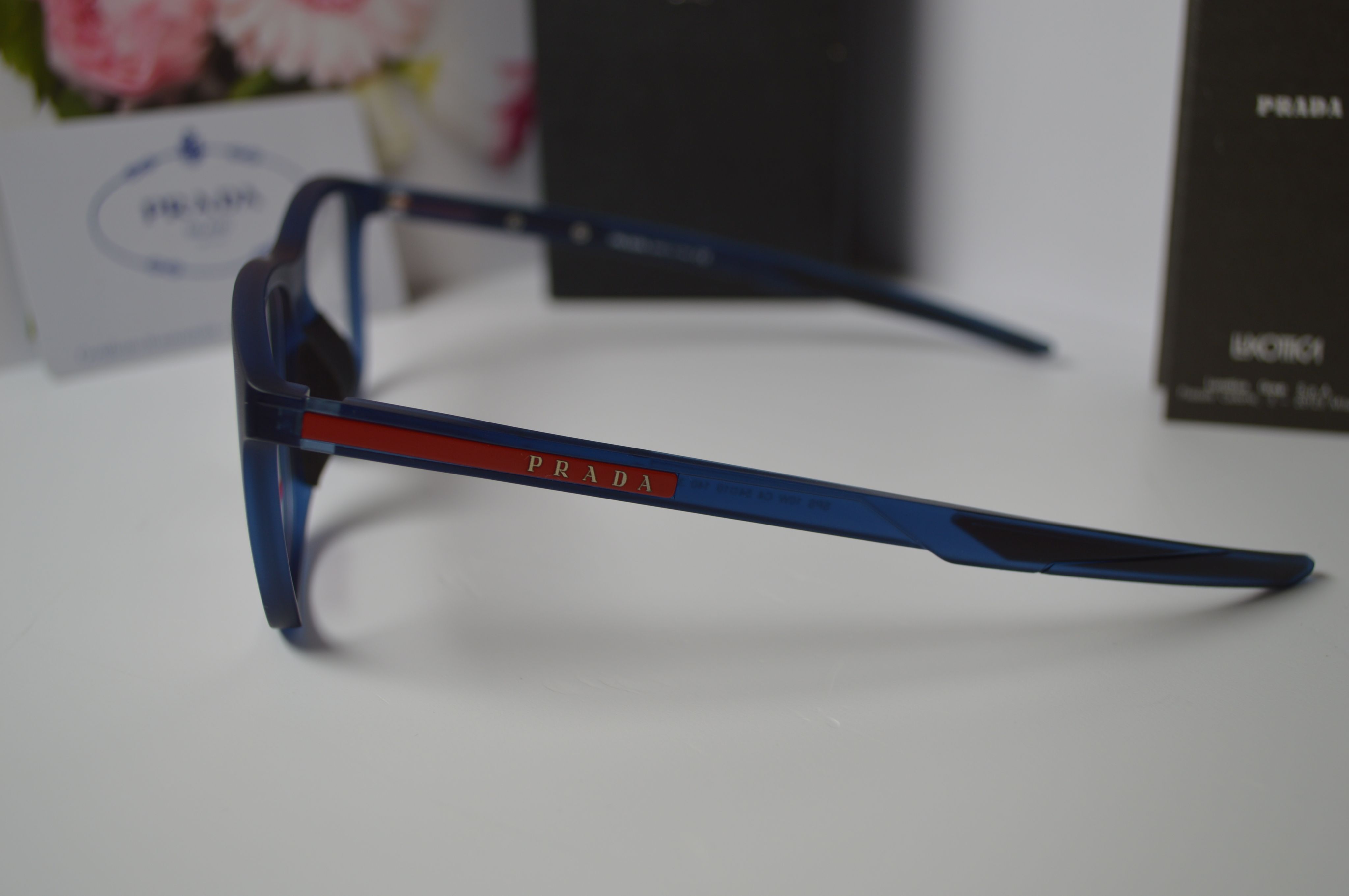 Оправа спортивная, мужская, классический стиль от Prada SPS 10 W. Стиль только для него!