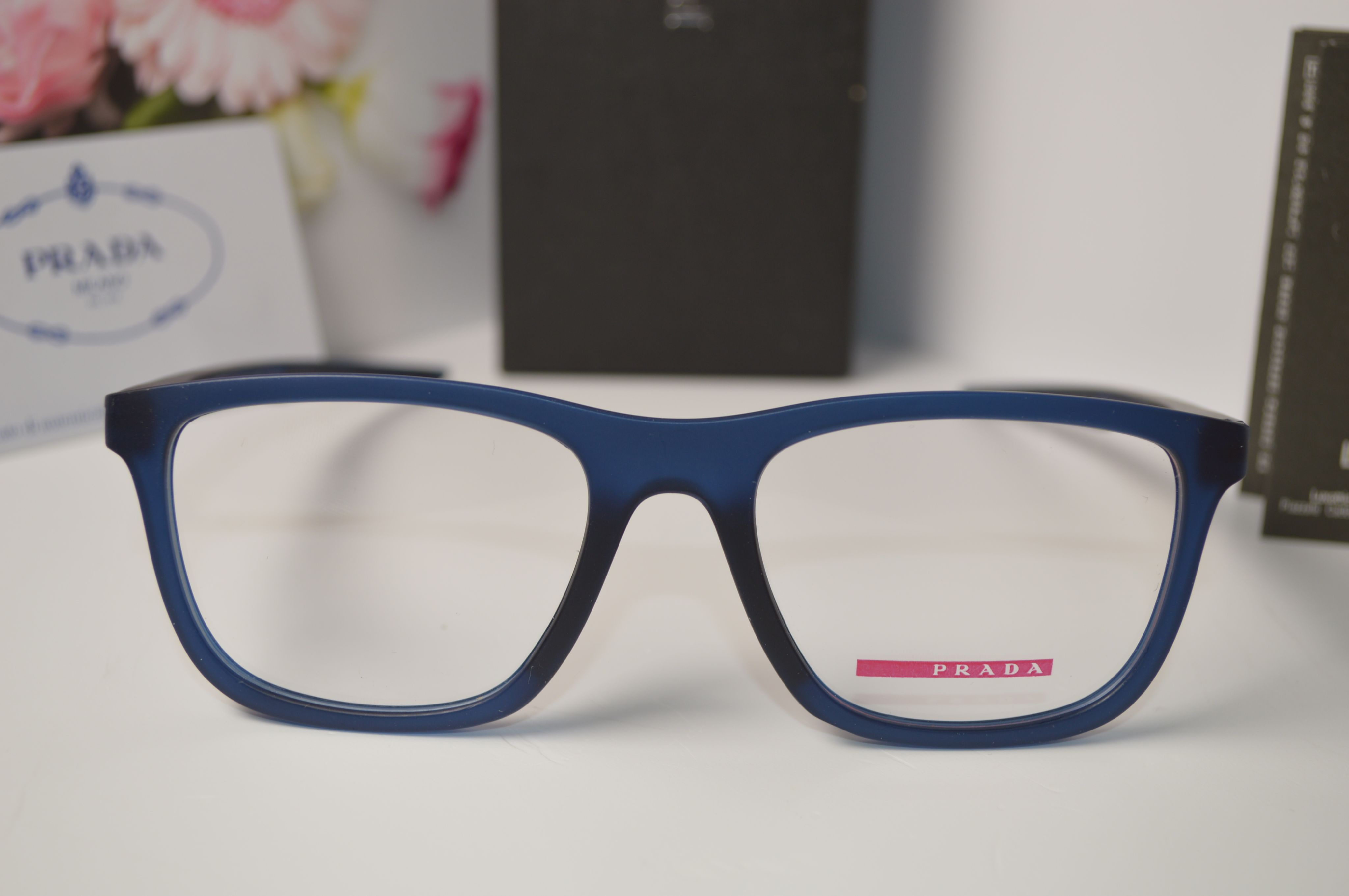 Оправа спортивная, мужская, классический стиль от Prada SPS 10 W. Стиль только для него!