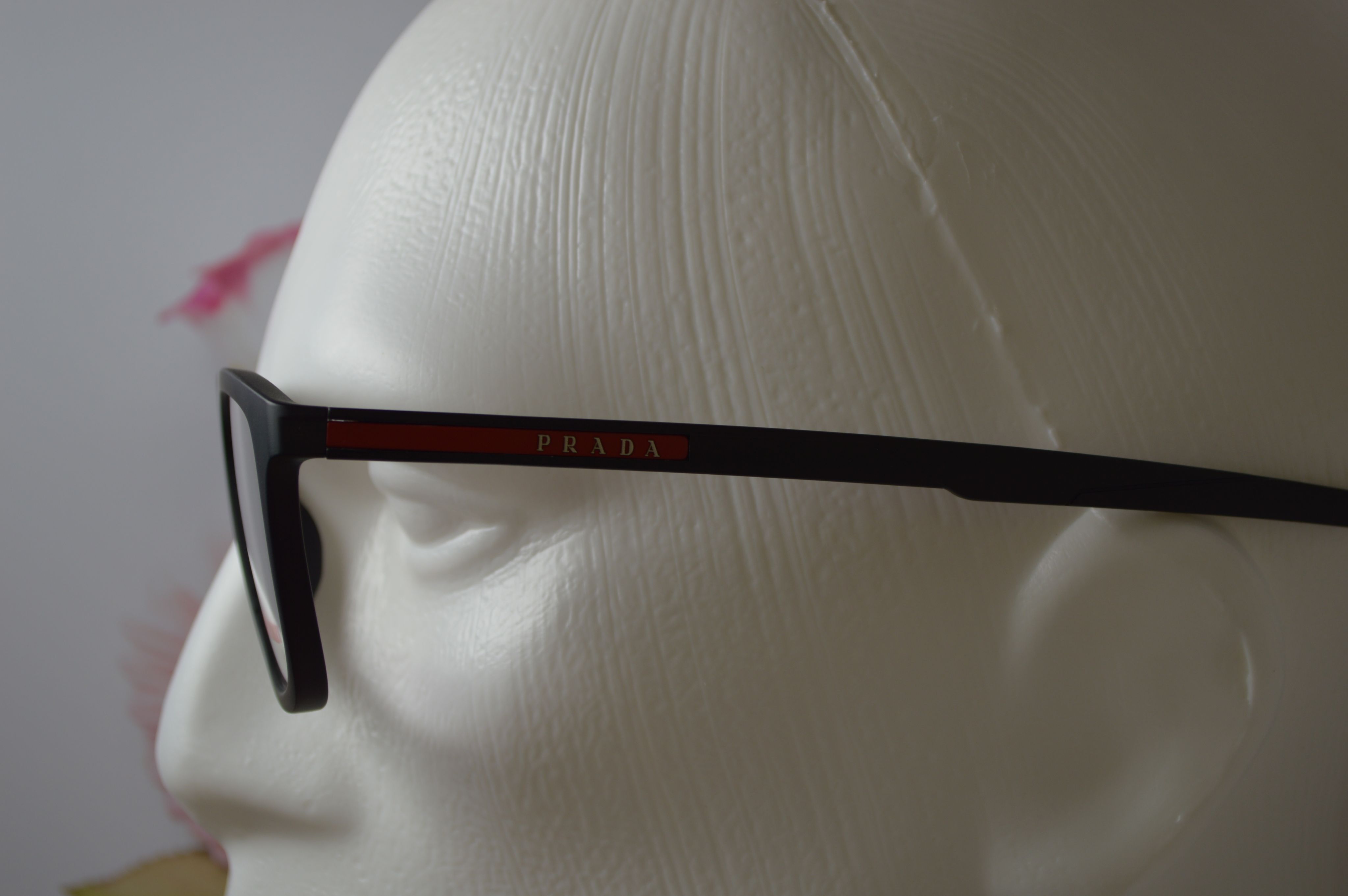 Оправа спортивная, мужская, классический стиль от Prada SPS 10 W. Стиль только для него!