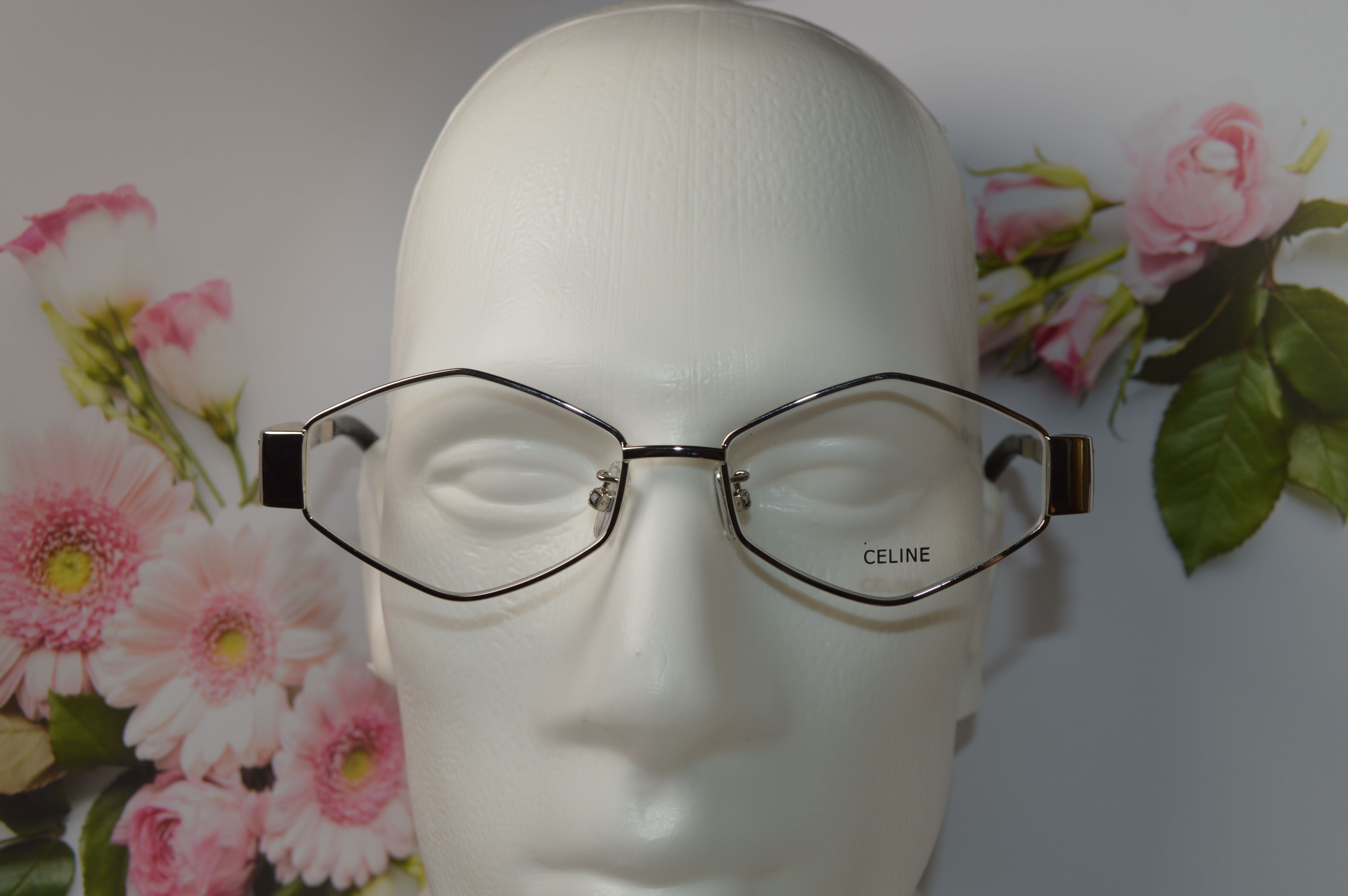 Женская оправа от Celine. Модель CL40254U. Стиль ромбики, только для нее!