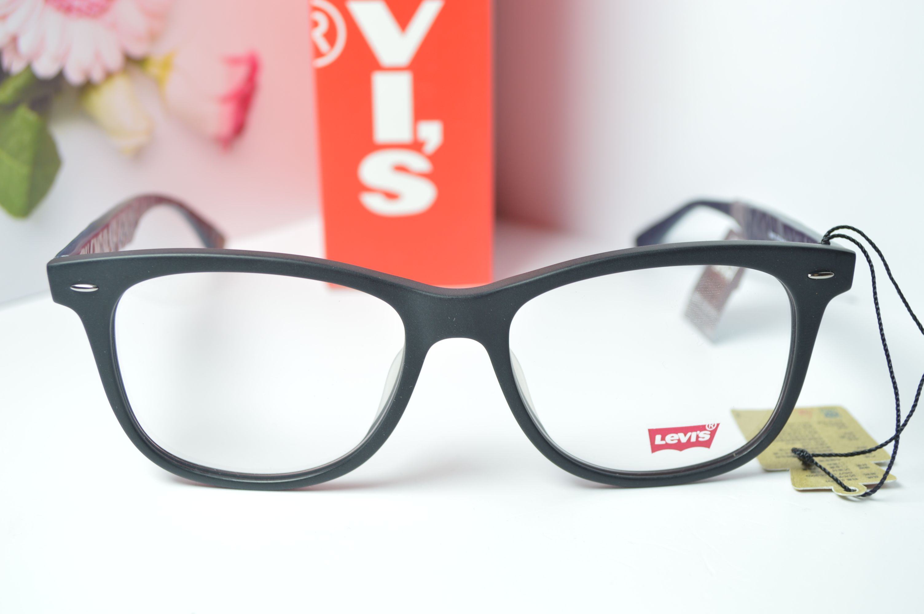 Оправа стильная, унисекс, Levi's модель LS 06490. Оправа для него и для нее.