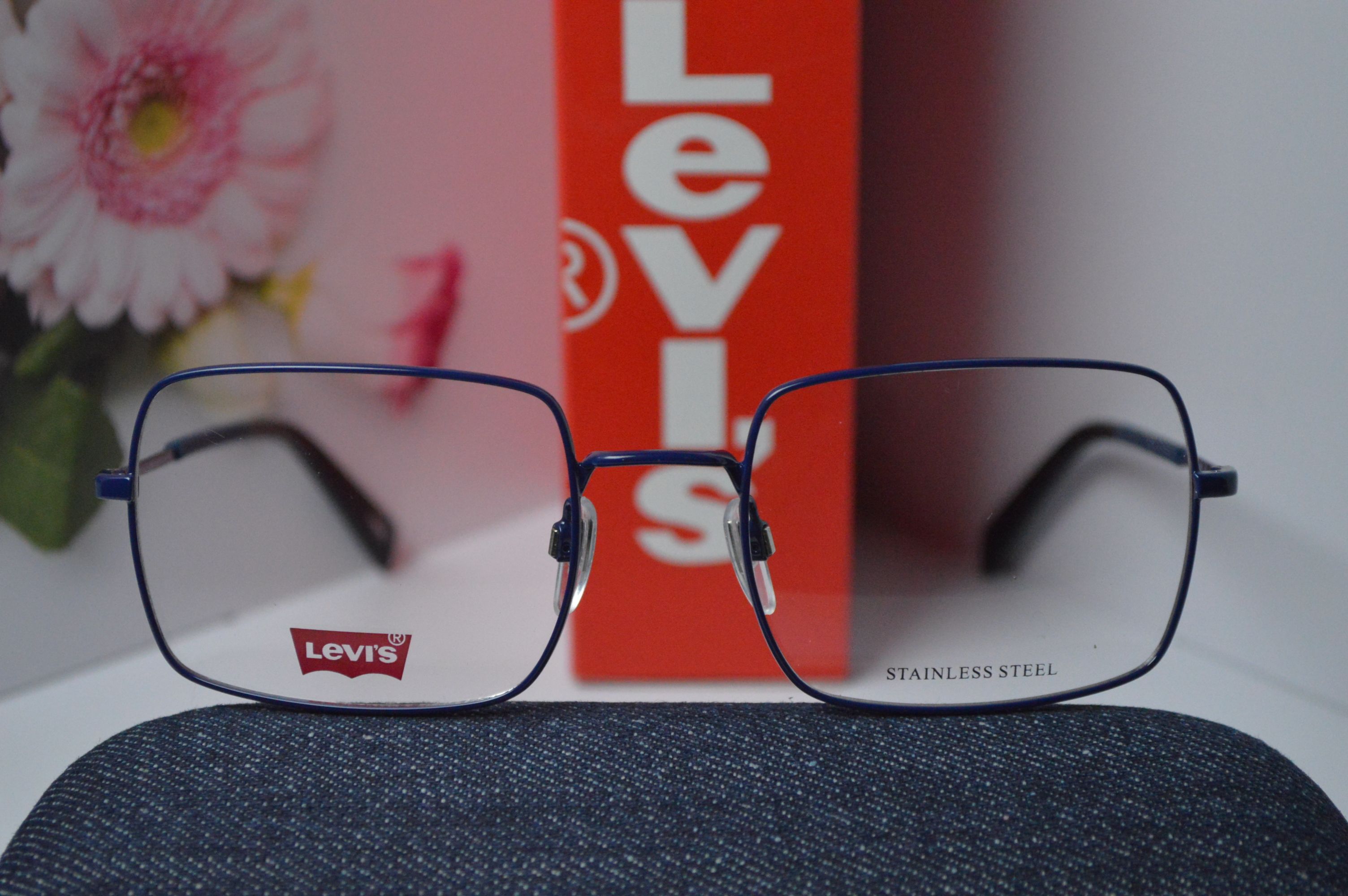 Оправа стильная женская Levi's модель LV 1044. Оправа только для нее.