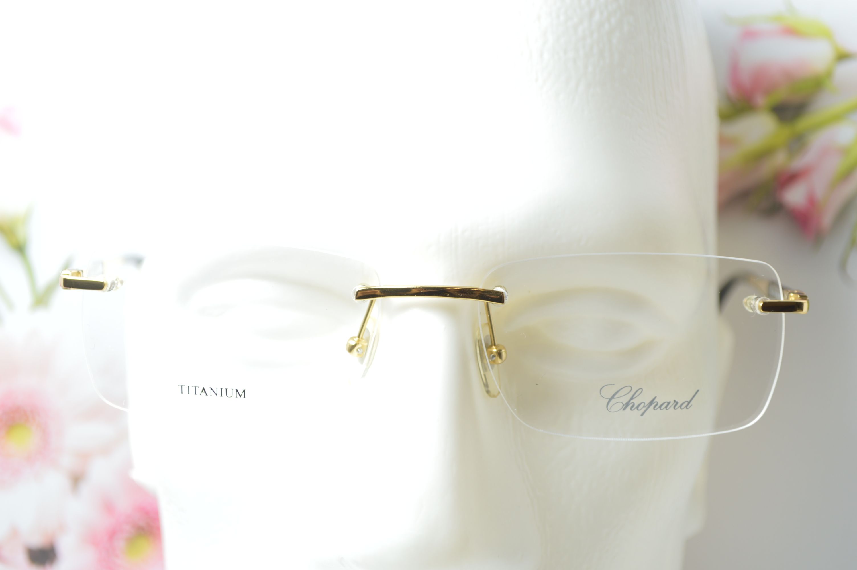 Оправа безободковая, классическая, титан. Стиль от Chopard. Модель VCH 886 300Х. Для него и для нее!