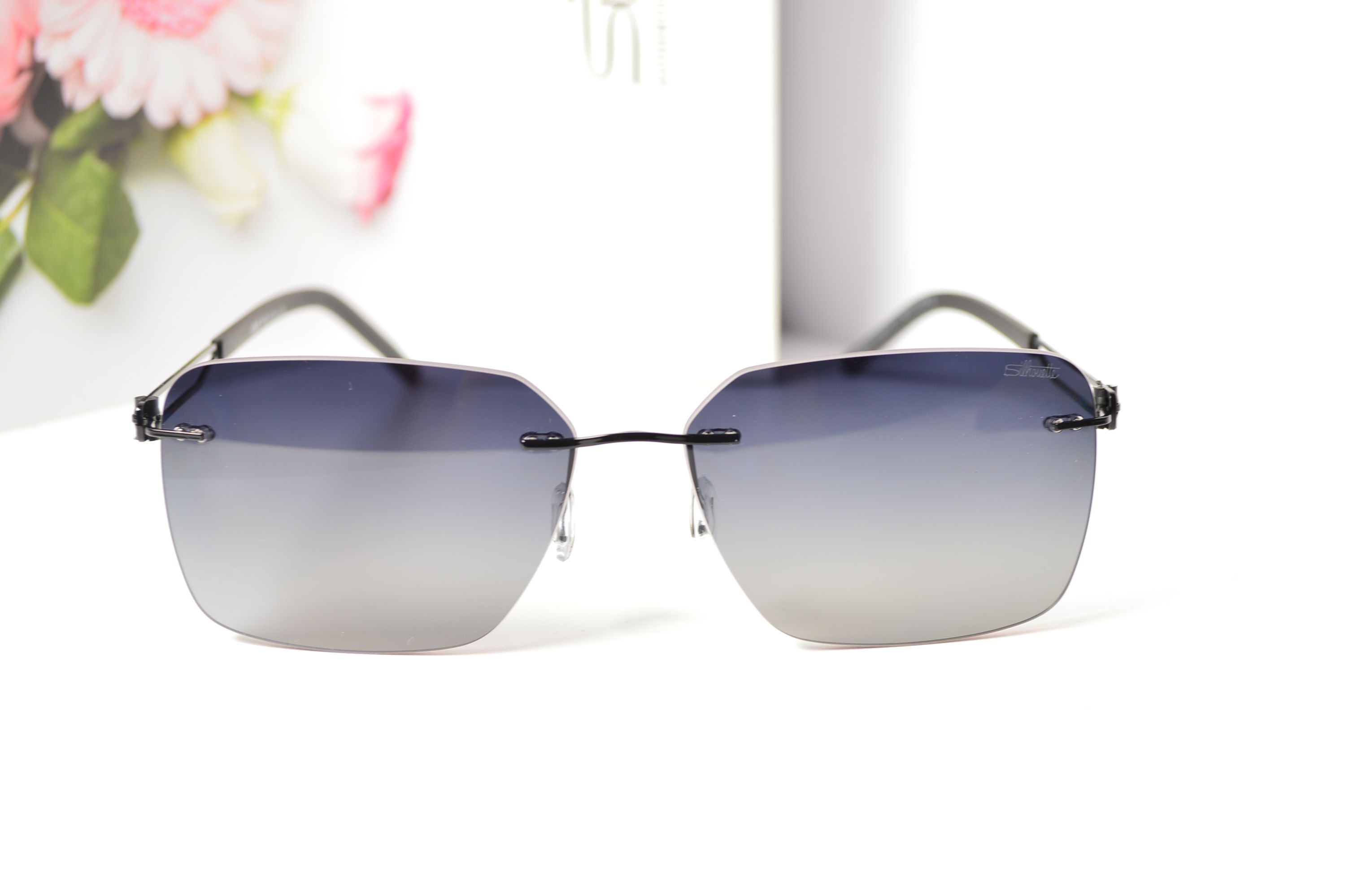 Очки солнцезащитные, титановые, Silhouette SL 66010, стильная модель для него, но можно и для нее!