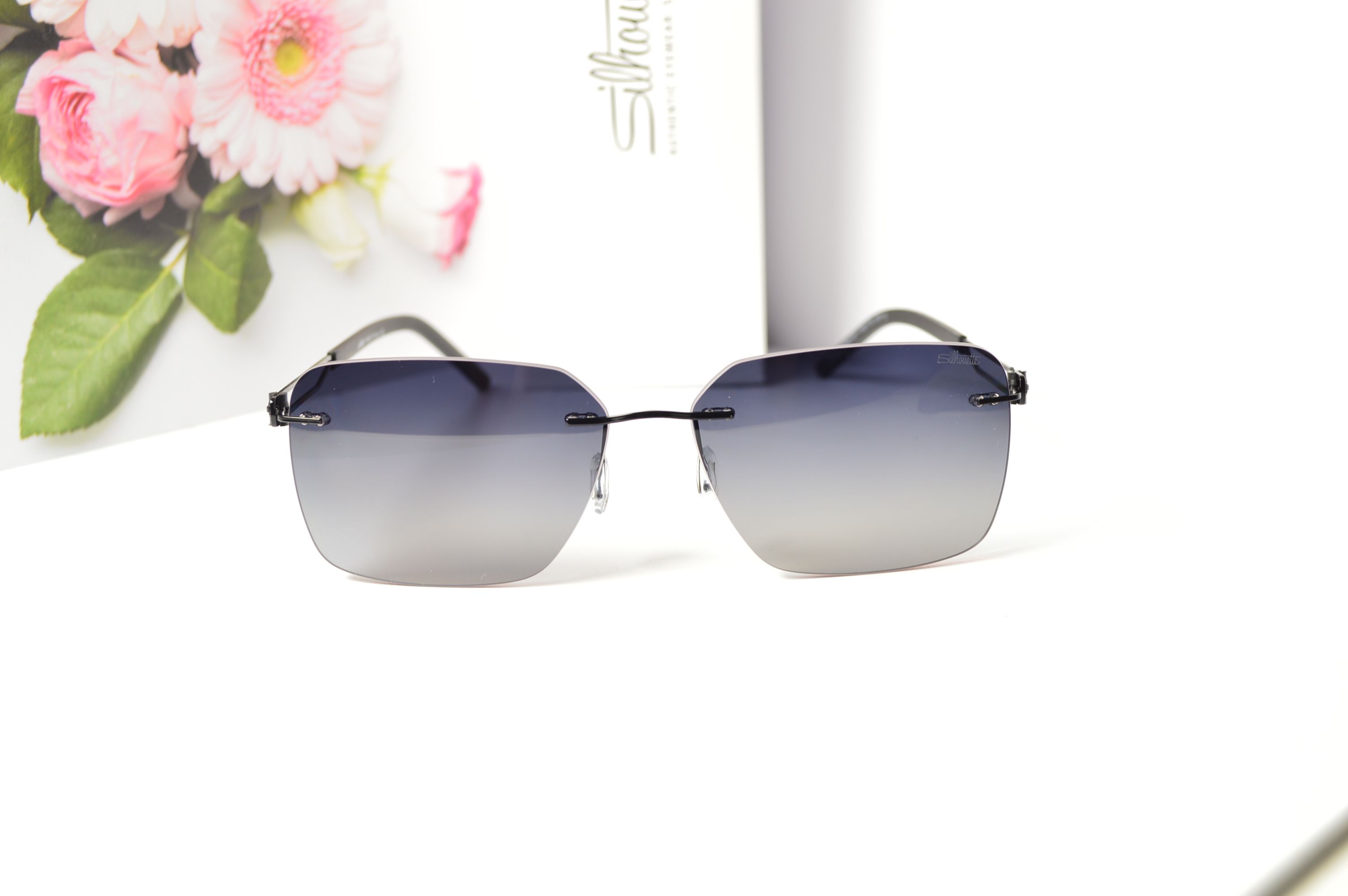 Очки солнцезащитные, титановые, Silhouette SL 66010, стильная модель для него, но можно и для нее!