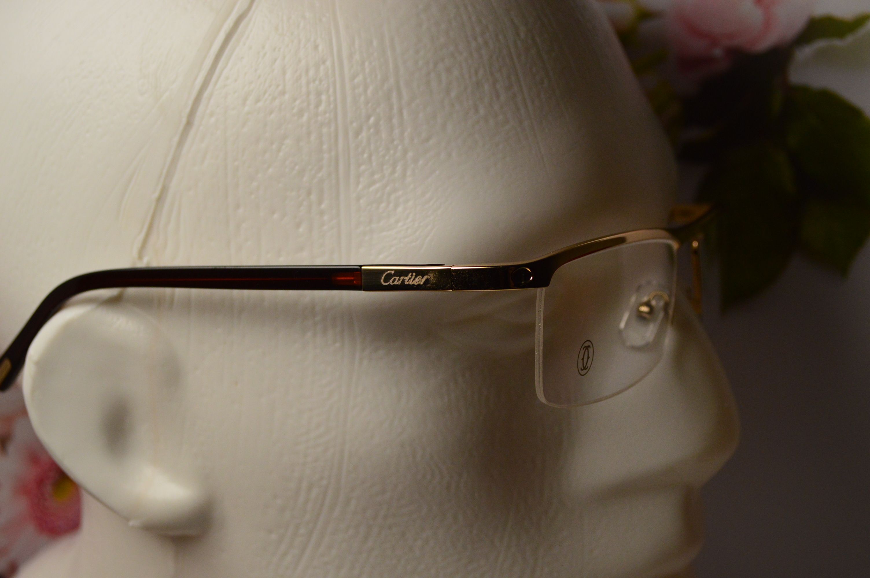 Оправа мужская, стиль от Cartier, модель 8100815 С4. Золотистая полуободковая оправа, коричневые дужки