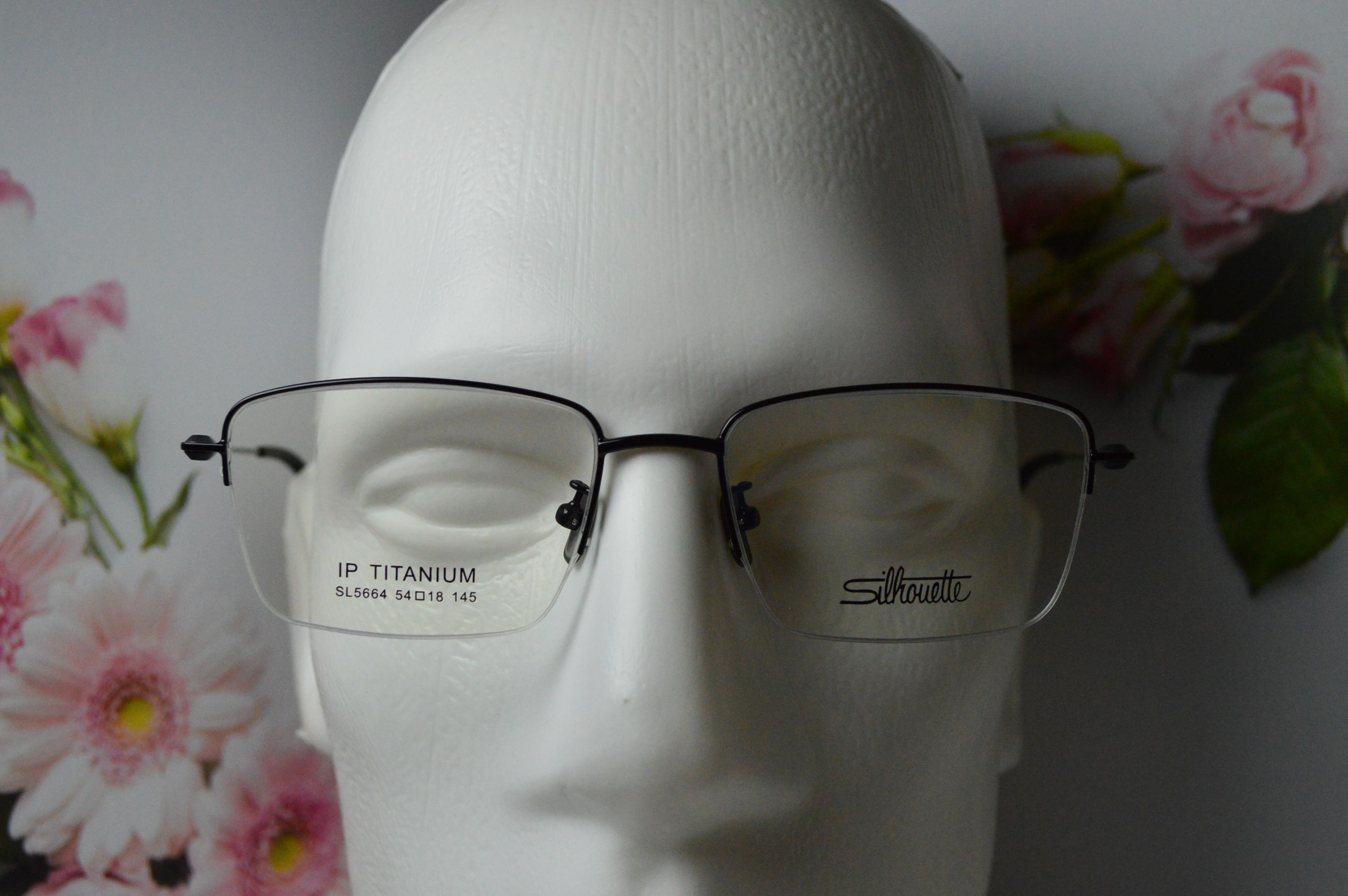Оправа классическая, титан, полуободковая, Silhouette SL 5664. Стиль только для него!
